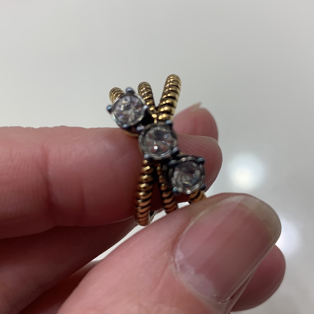 Premier jewelry gold and black ring with 3 clear stones.  Size 9 - Picture 2 of 4